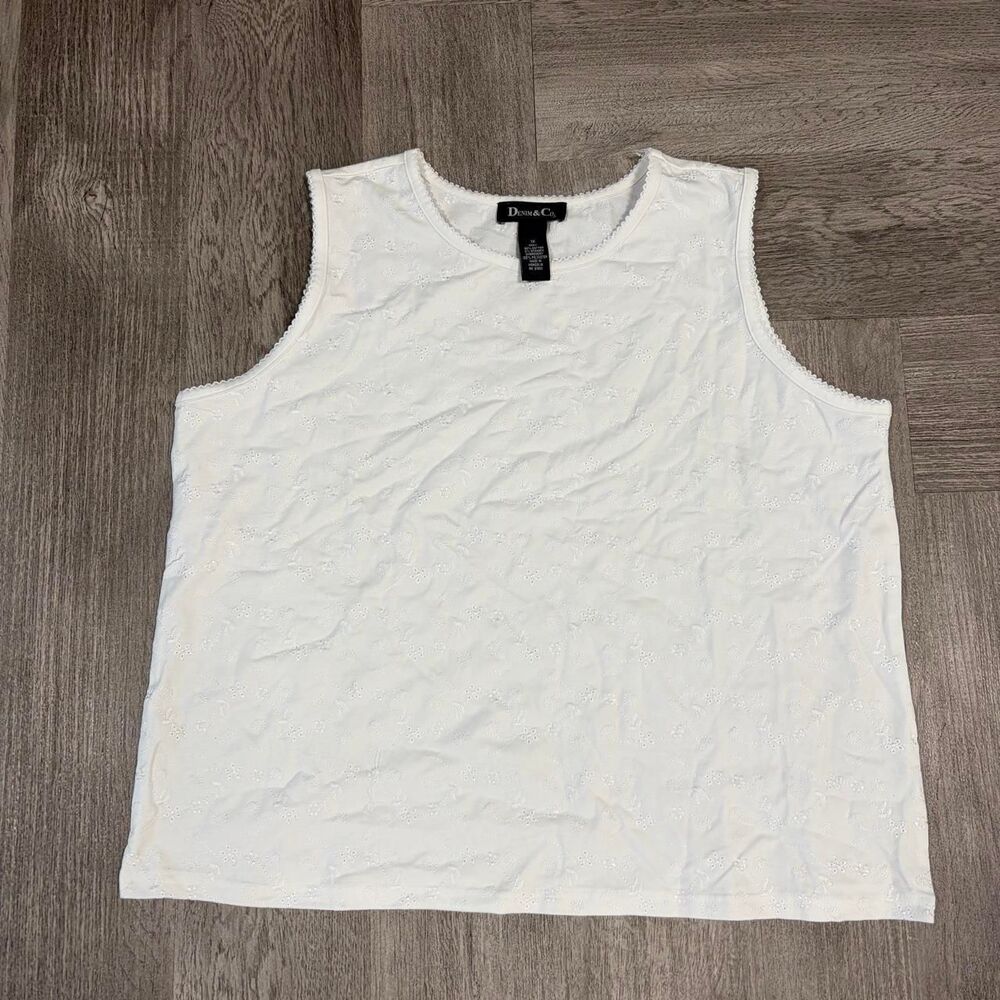 Denim and Co Eyelet Lace Size 1X Plus size Cotton Tank Top XL
